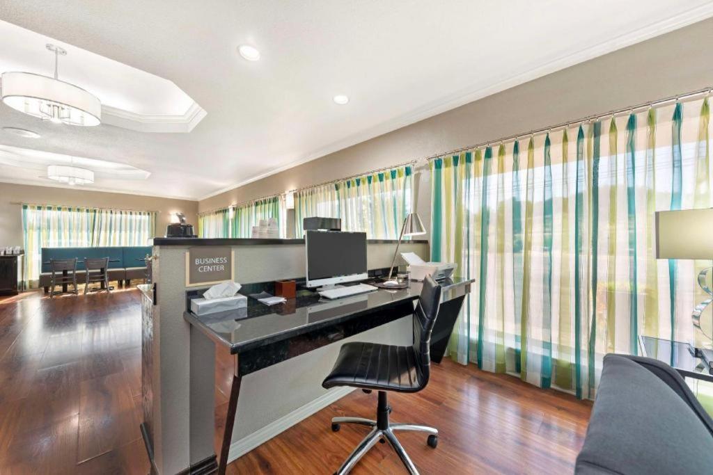 Best Western Post Oak Inn Burnet Zewnętrze zdjęcie