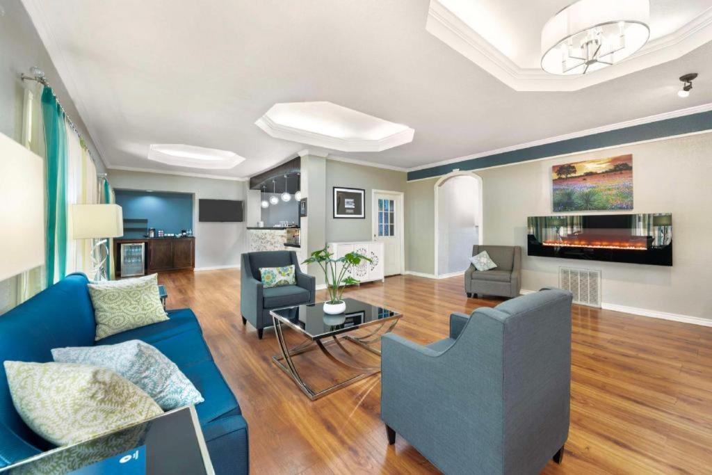Best Western Post Oak Inn Burnet Zewnętrze zdjęcie
